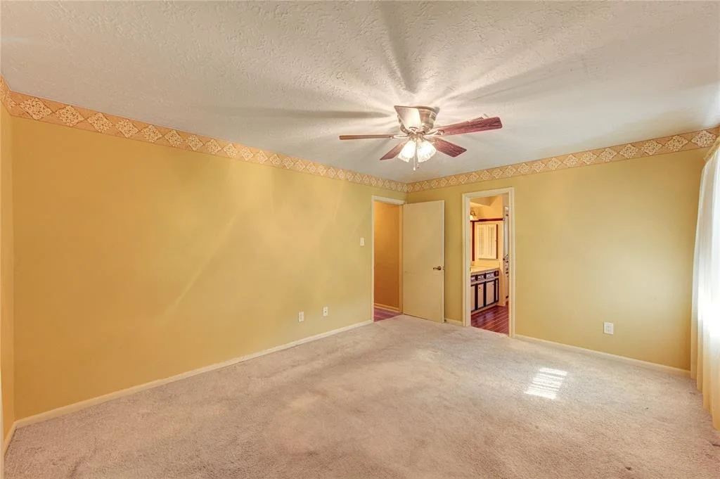 Photo of 22211 Bucktrout Lane