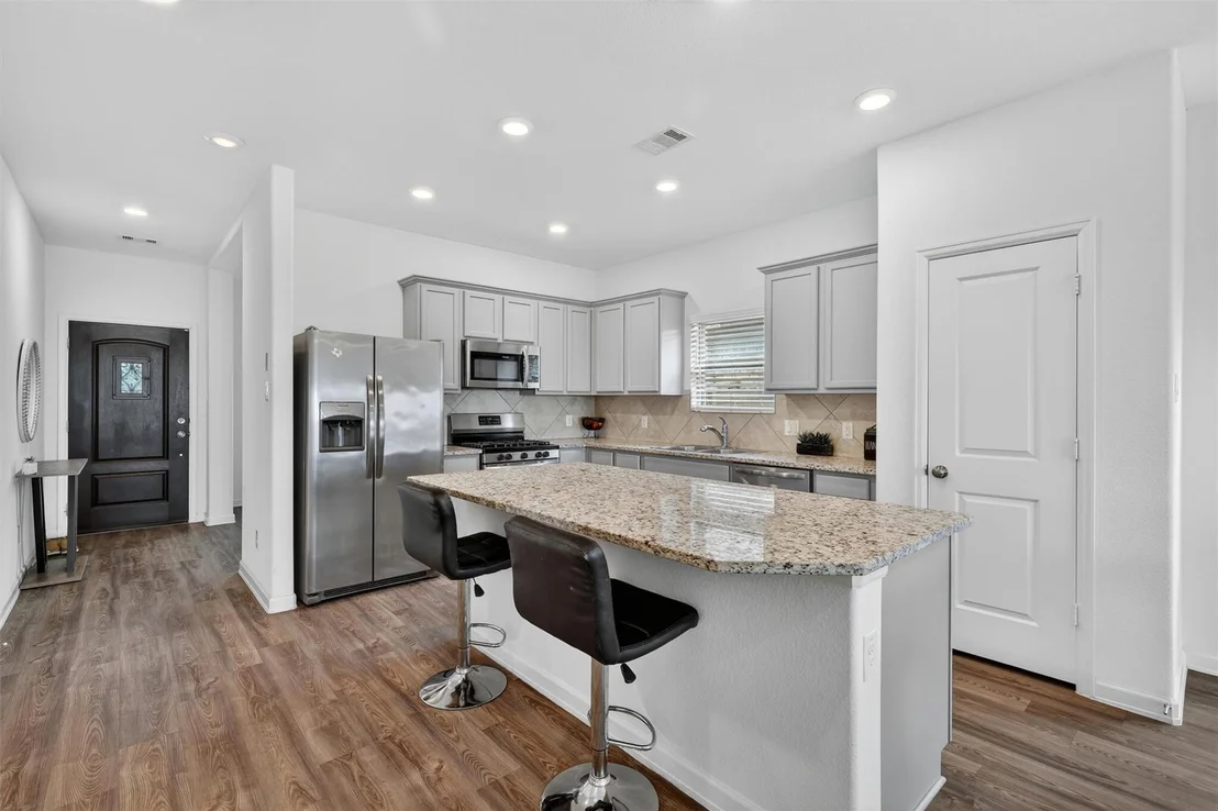 Photo of 4822 Chestnut Valley Lane