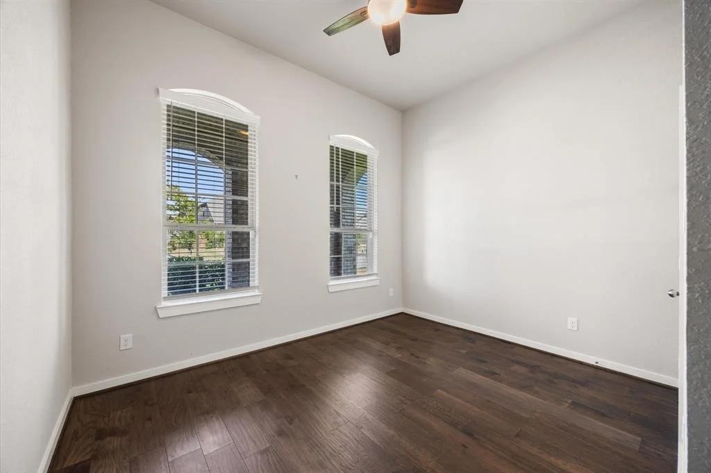 Photo of 20923 Bradley Gardens Drive