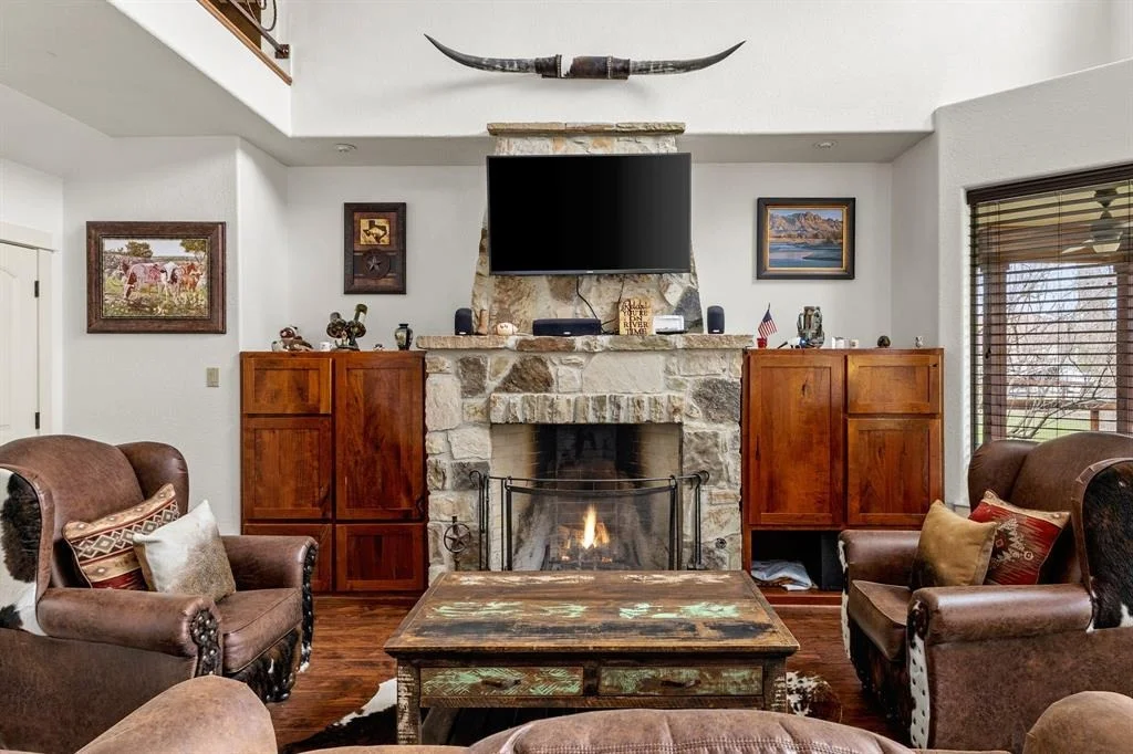 Photo of 618 Chestnut Falls