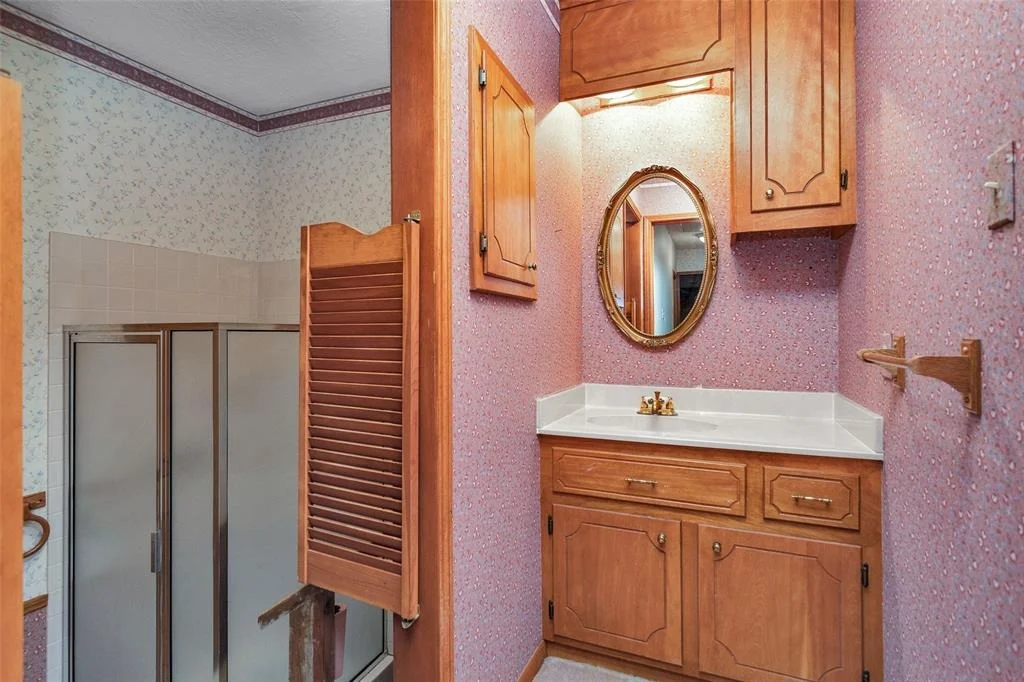 Photo of 24614 Spruce