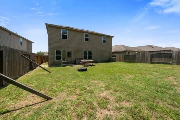 Photo of 1327 Diamond Drape Drive