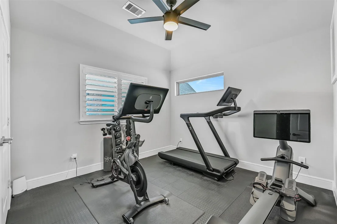 Photo of 1009 Tackett Court