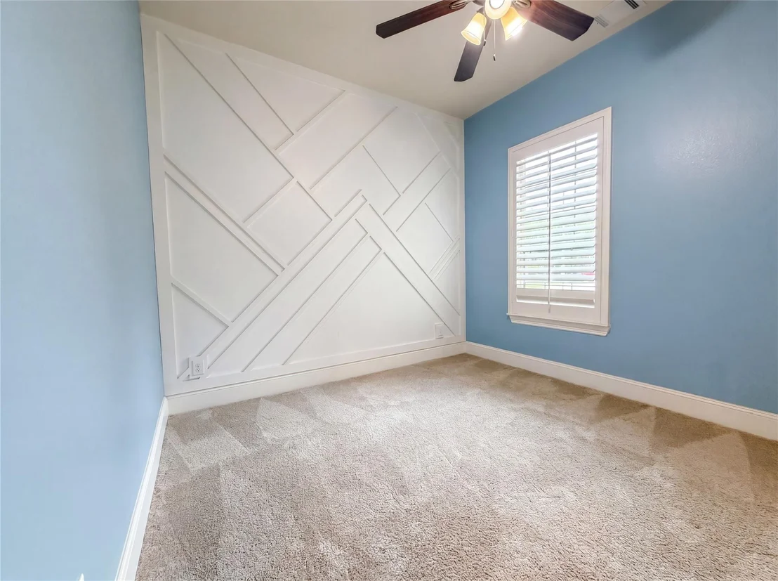 Photo of 27911 Warren Park Drive