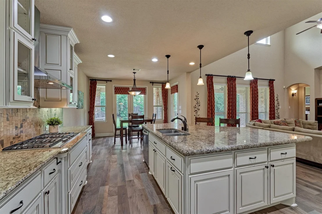 Photo of 6 Devon Dale Drive