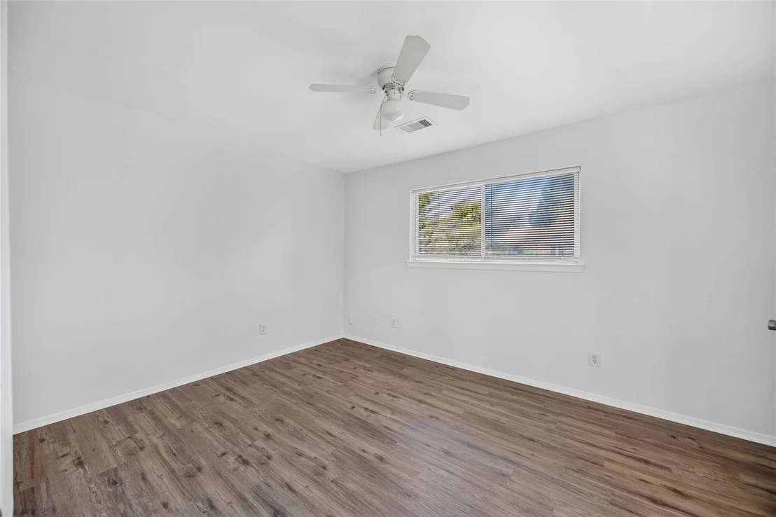 Photo of 5114 Heatherbrook Drive