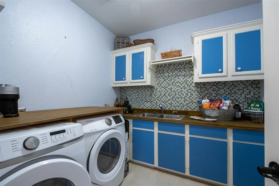 Photo of 318 Sunset Circle