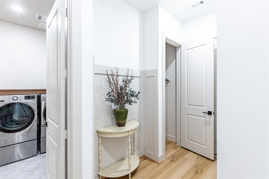 Photo of 11705 Grandview Drive