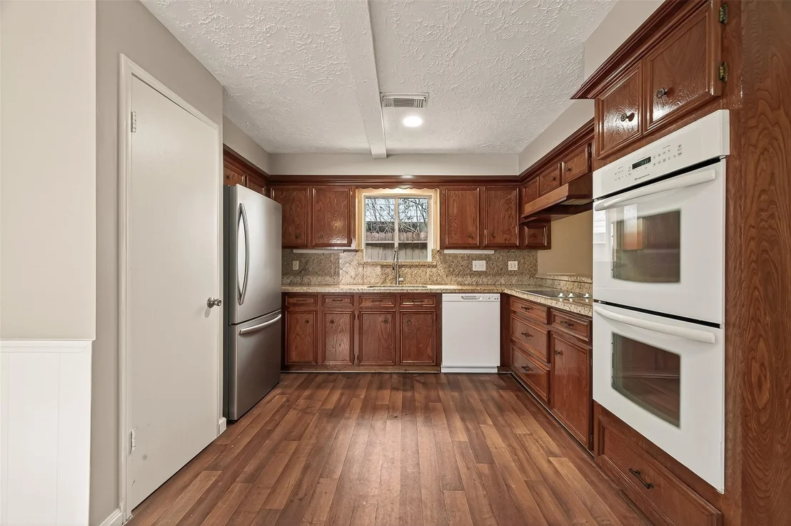 Photo of 4215 Long Grove Drive
