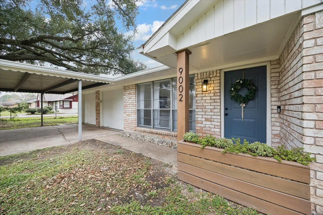 Photo of 9002 Friendship Road