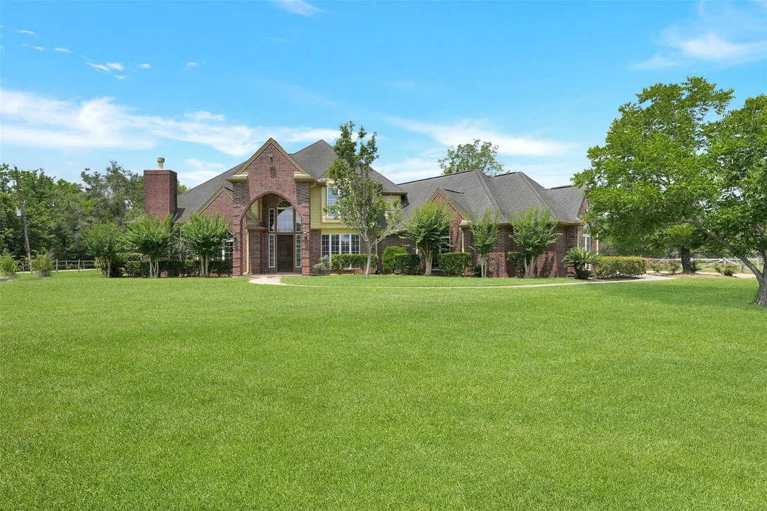Photo of 2750 County Road 48