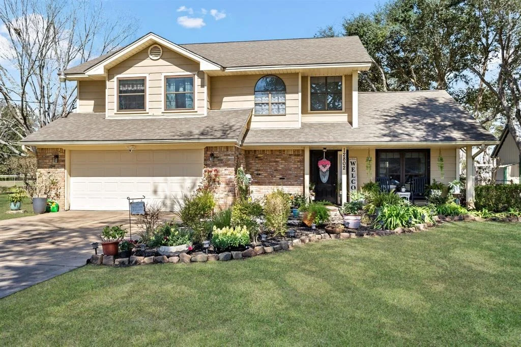 Photo of 12802 Bergeron Drive