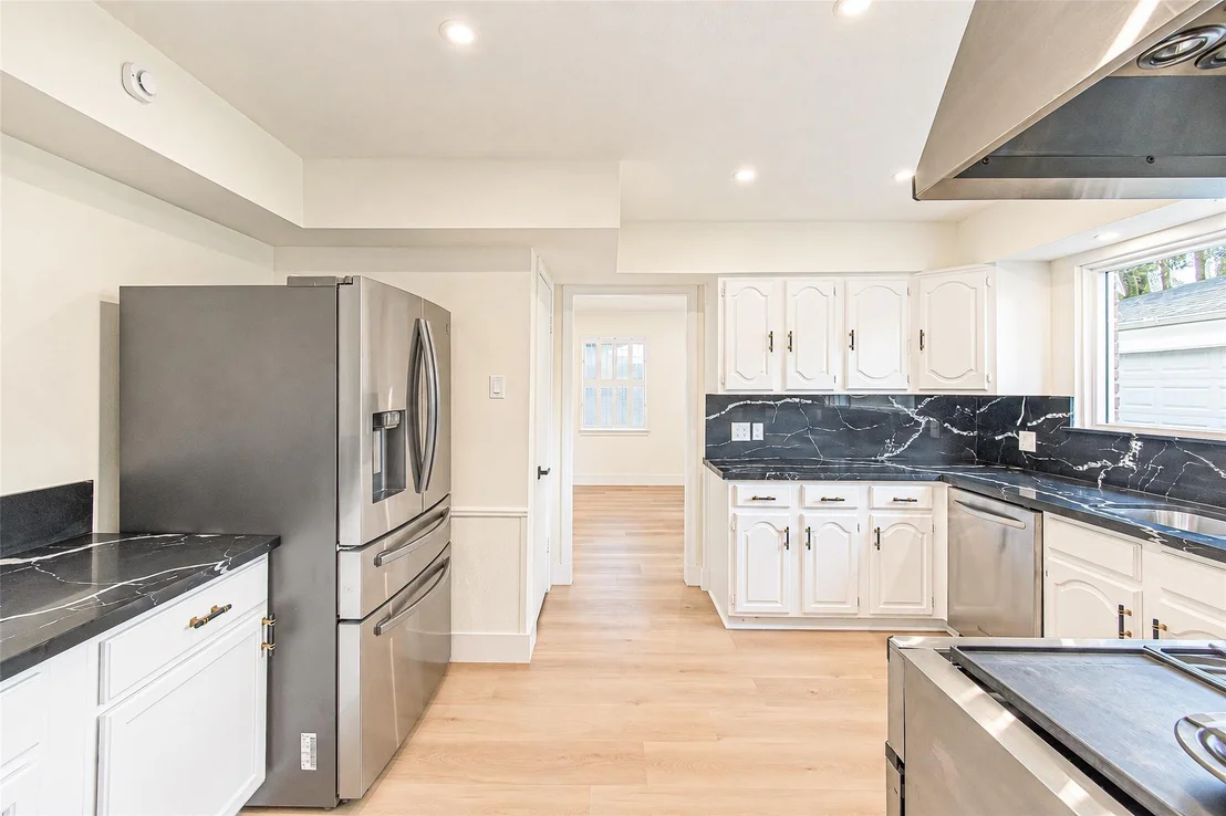 Photo of 10610 Overbrook Lane