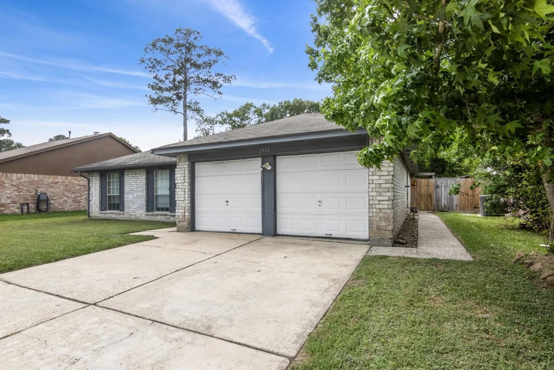 Photo of 2531 N Spring Drive