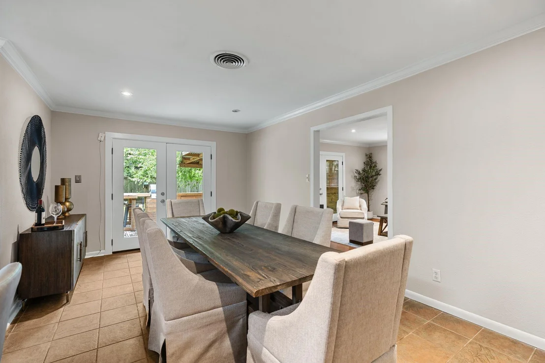 Photo of 5314 Creekbend Drive