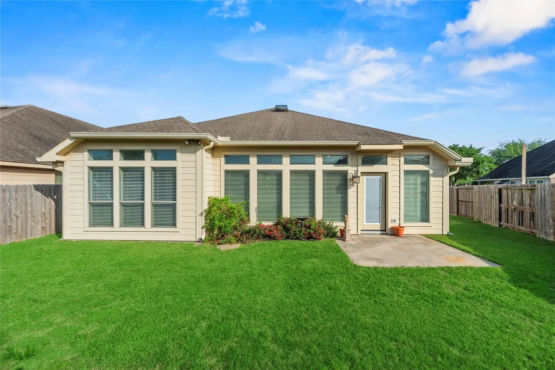 Photo of 25626 Lockspur Drive