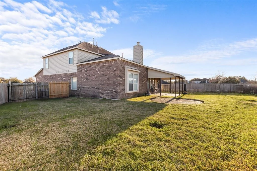 Photo of 19610 Sandal Grove
