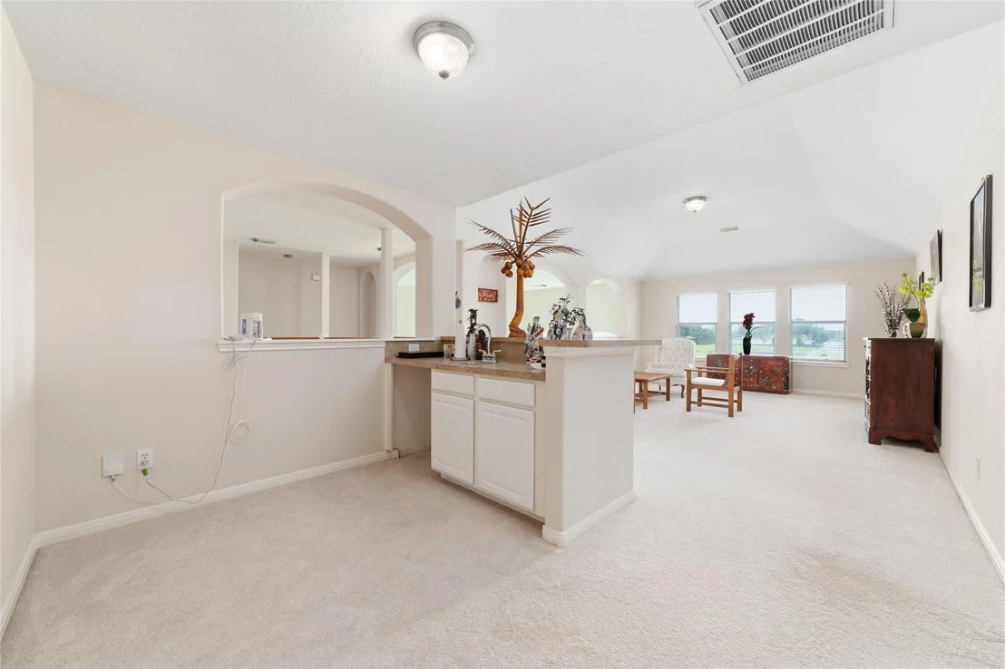 Photo of 8 Terra Bella