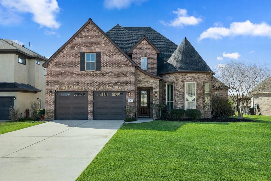 Photo of 116 Waterstone Drive