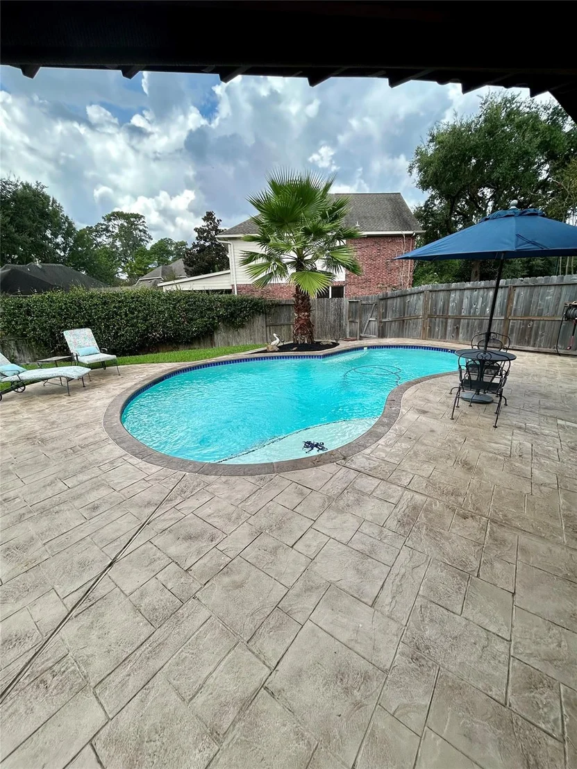 Photo of 15802 Deerpath Court