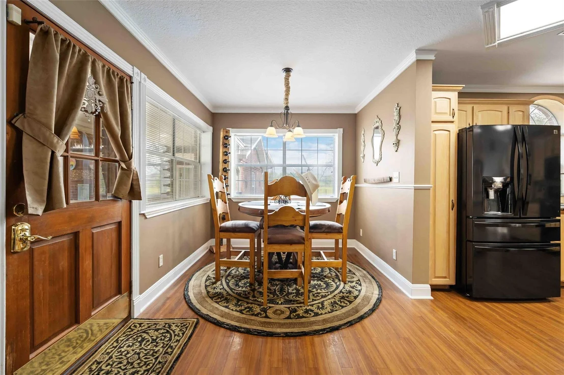 Photo of 1290 County Road 145