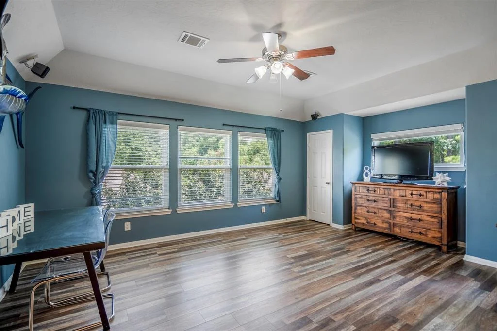 Photo of 9227 Forest Creek Drive