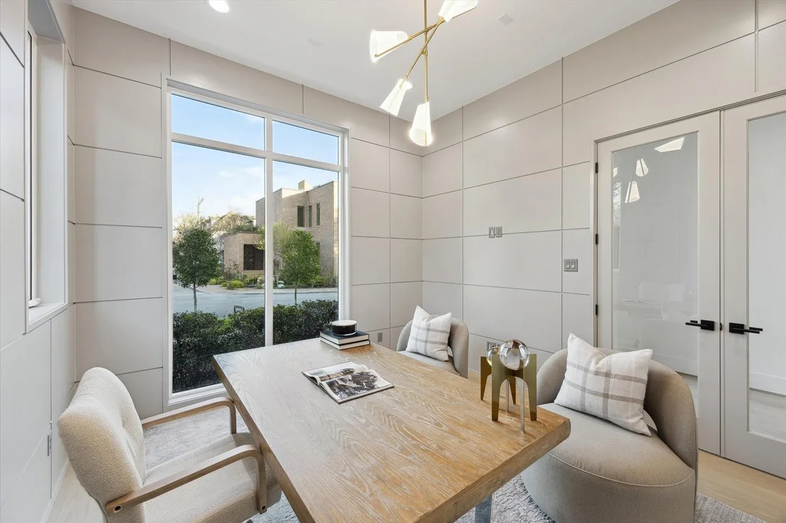 Photo of 2118 Westgate Drive