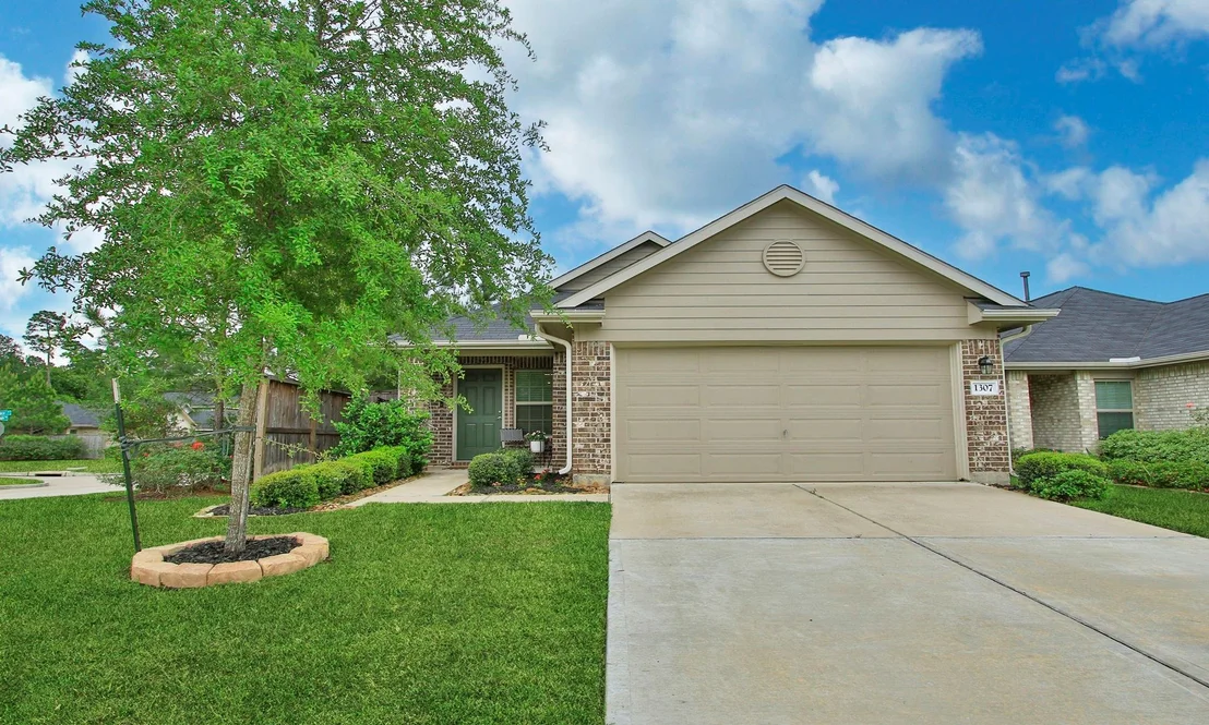 Photo of 1307 Winding Willow Drive