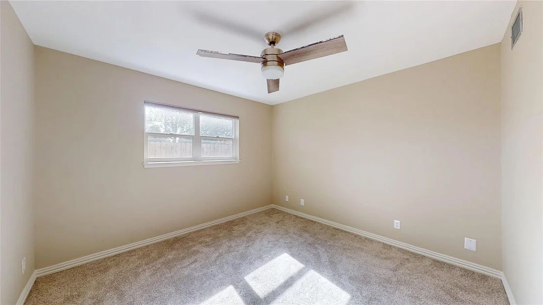 Photo of 2819 Fortuna Drive