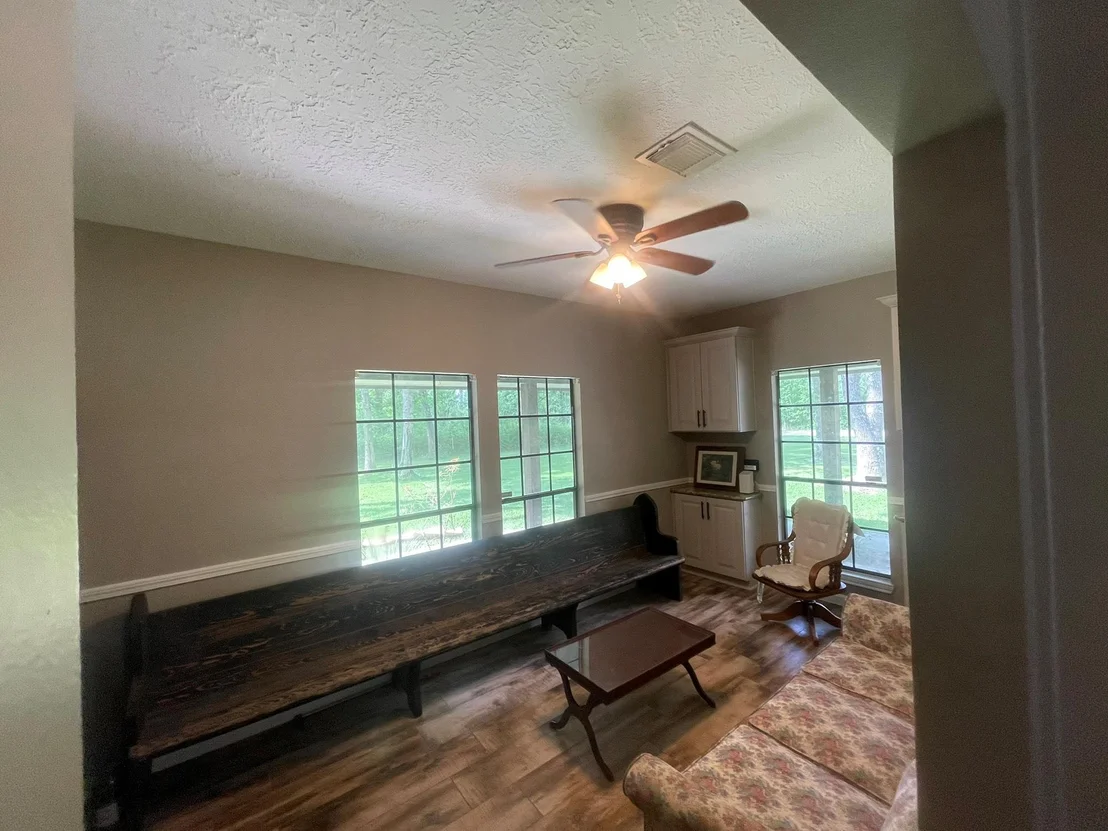 Photo of 4335 Harvey Road
