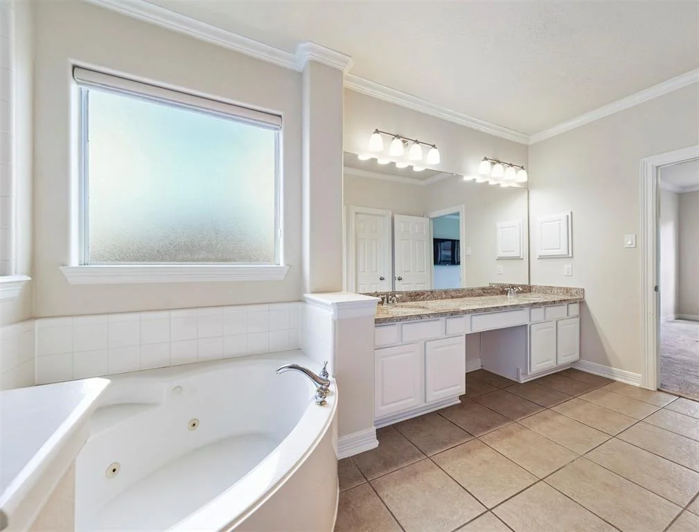 Photo of 14414 Spring Mountain Drive