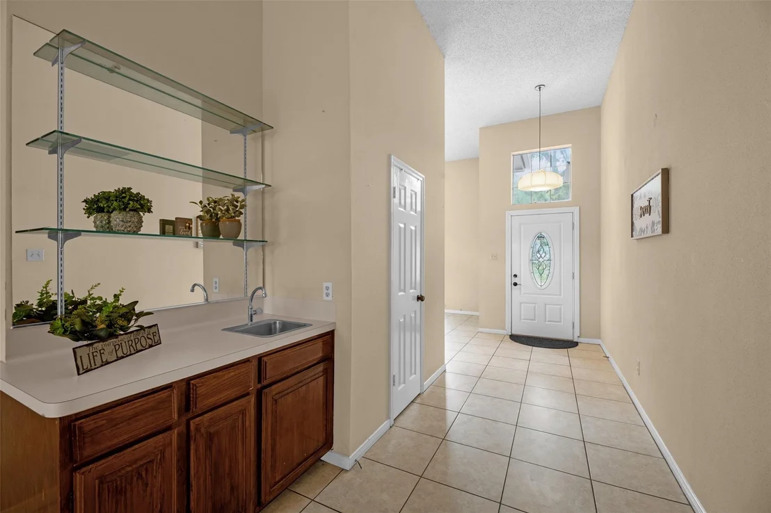 Photo of 15519 Montesa Drive