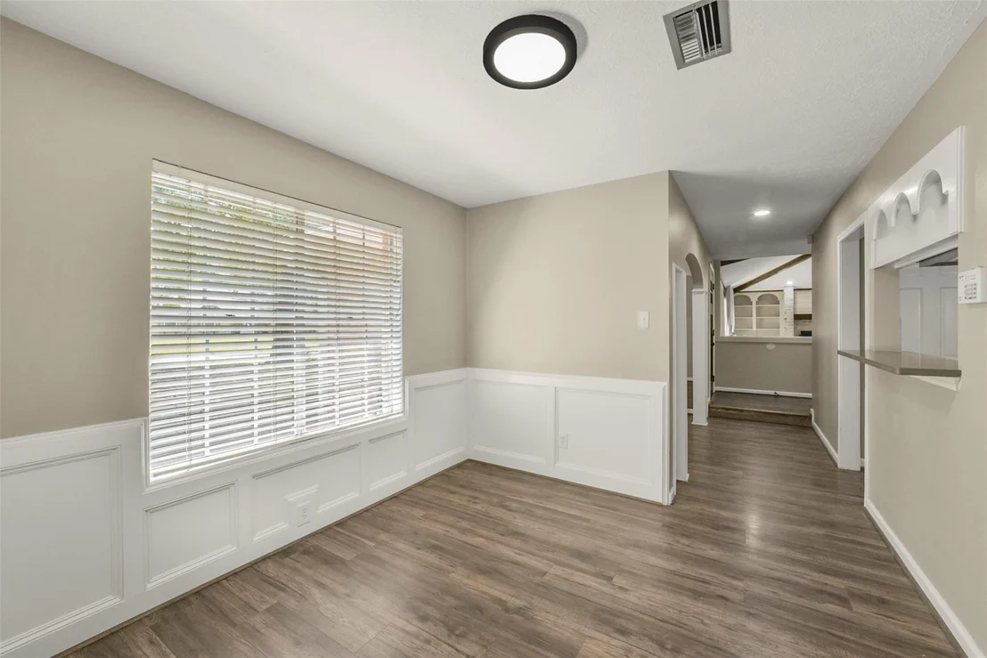 Photo of 25302 Fairbrook Lane