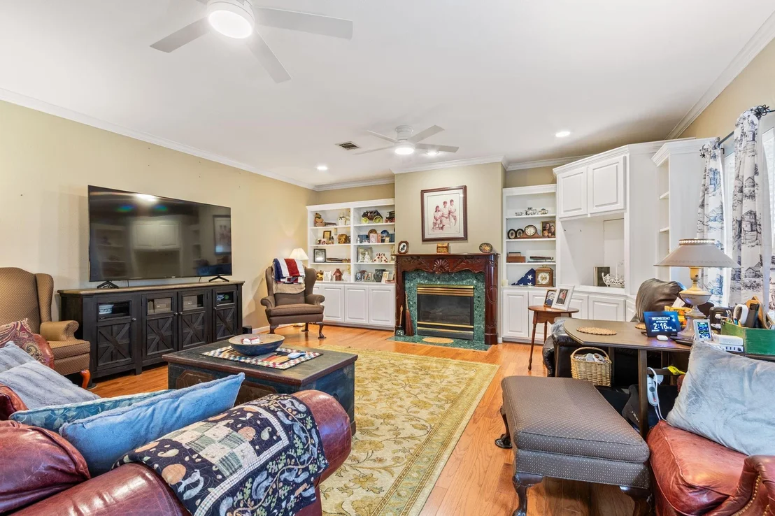 Photo of 30610 Quinn Road