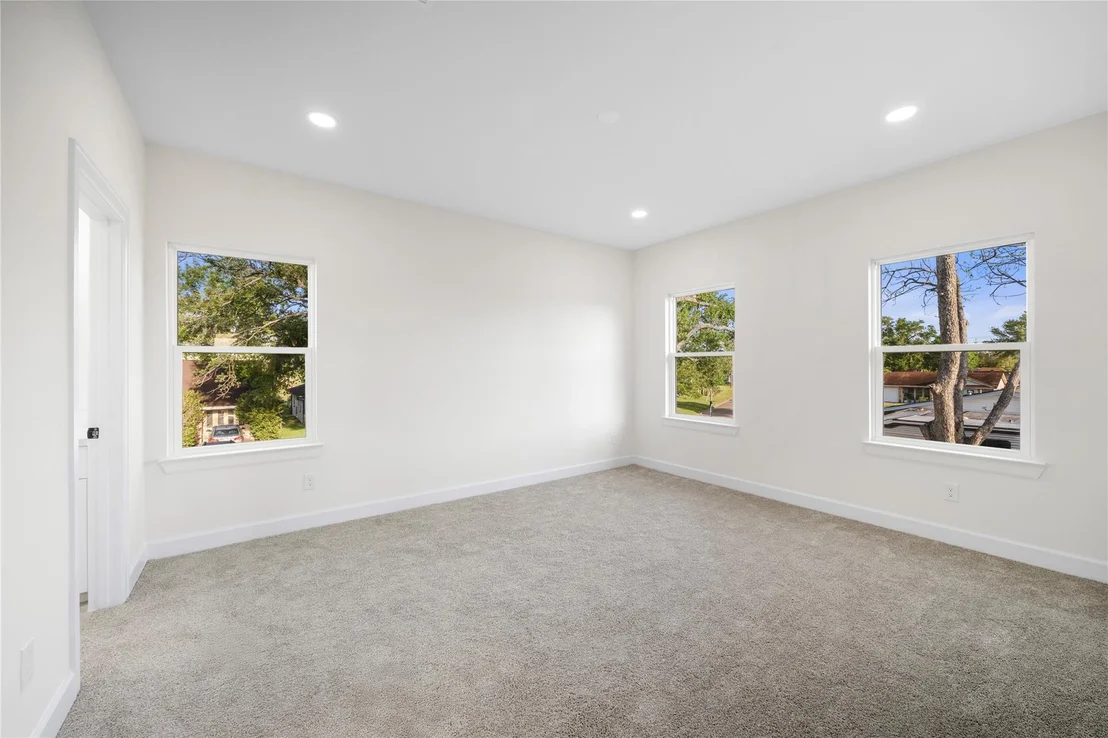 Photo of 8646 Alcott Drive