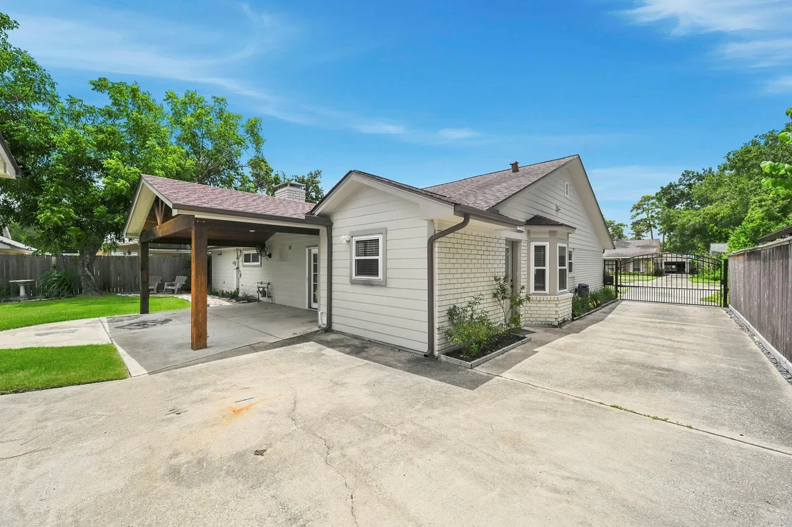Photo of 10306 Metronome Drive