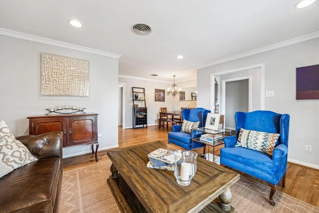 Photo of 2319 Lazybrook Drive