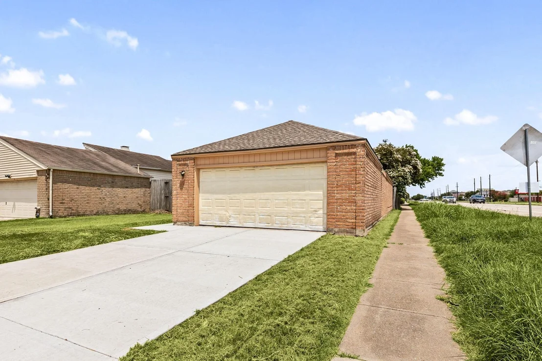 Photo of 13206 Sharpbill Drive
