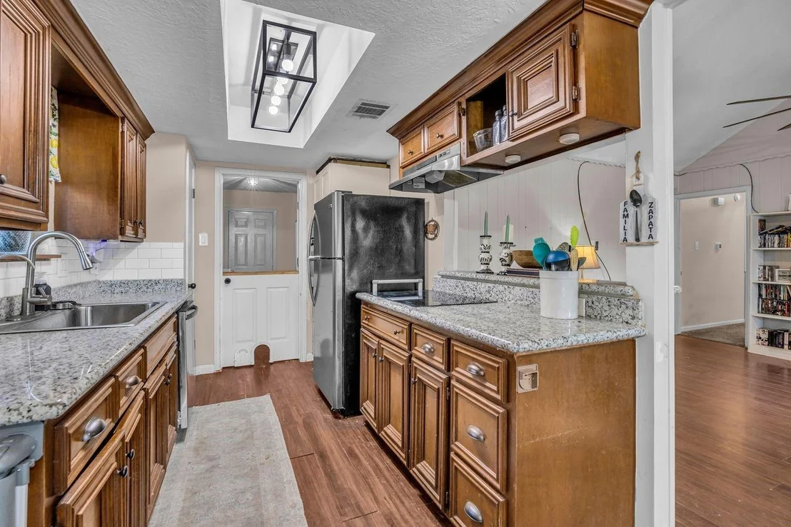 Photo of 18019 Blundell Drive