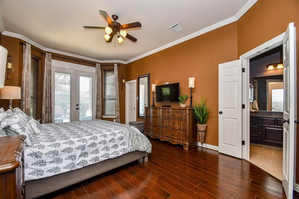Photo of 7539 Langley Road