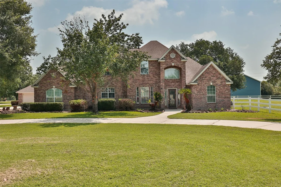 Photo of 19907 Stone Lake Circle