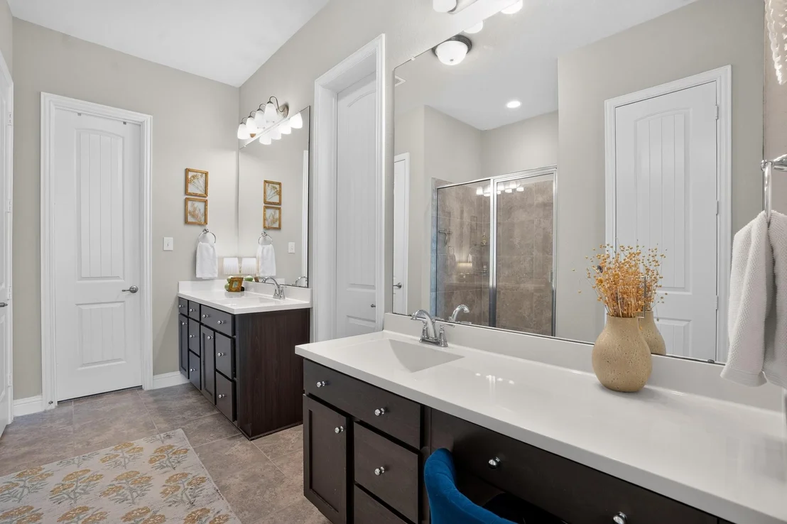 Photo of 3702 Midway Gardens Drive