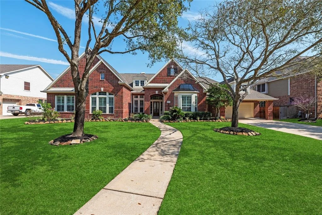 Photo of 1111 Lake Grayson Drive