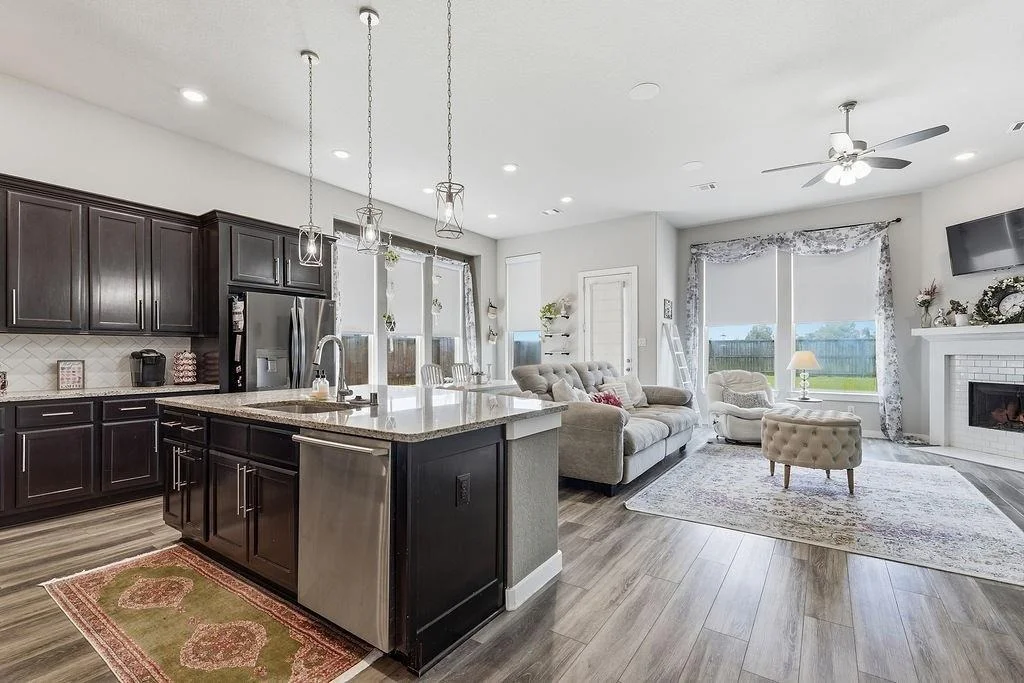 Photo of 4042 Shackleton Court