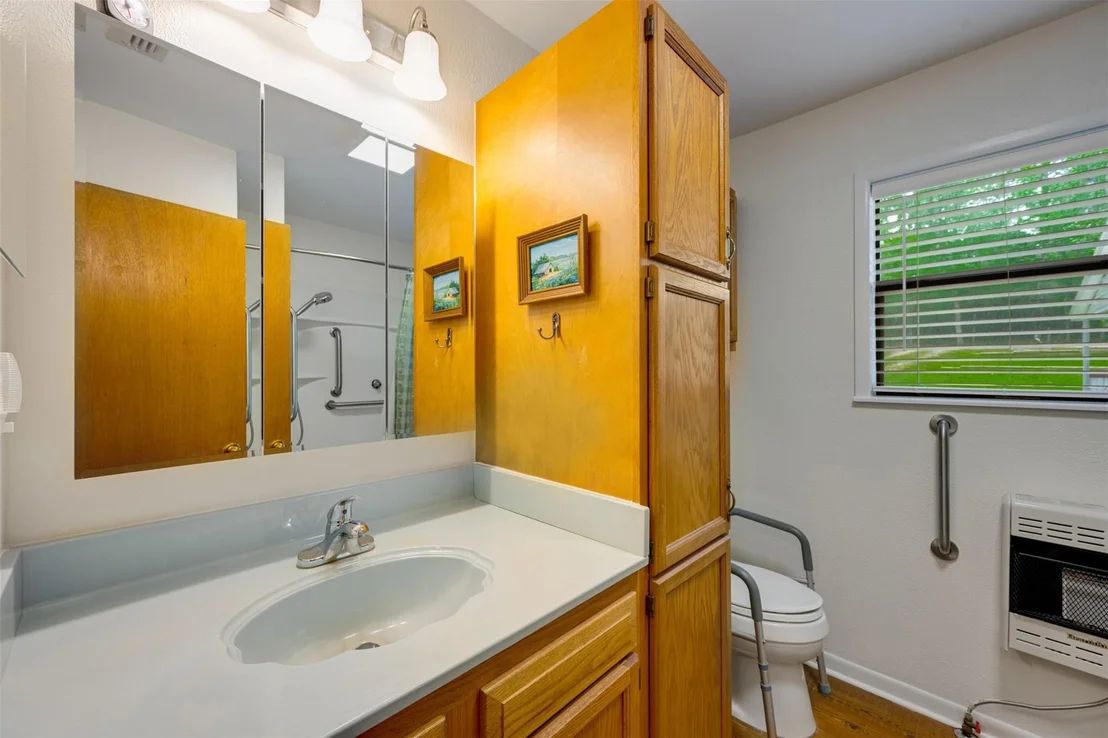 Photo of 20 Waco