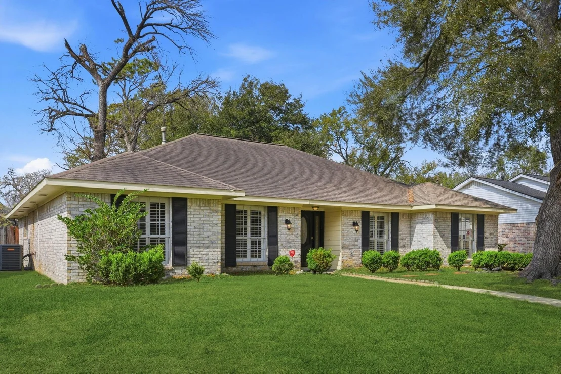 Photo of 7215 Ridge Oak Drive