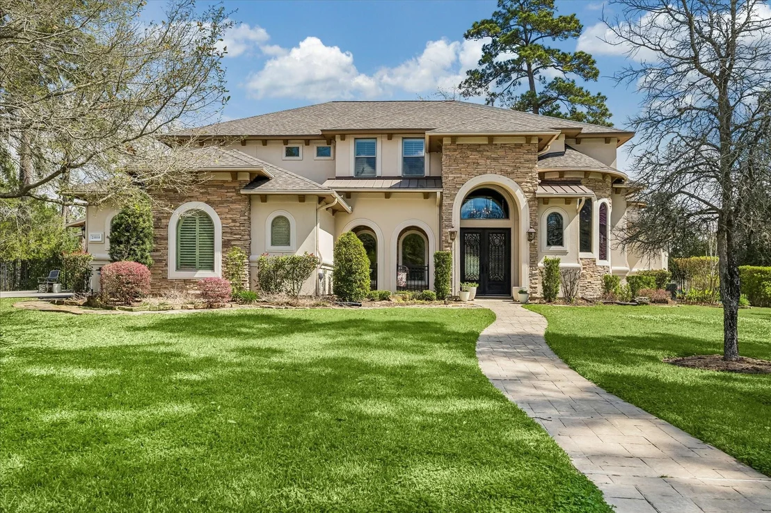 Photo of 21010 Kings River Point Drive