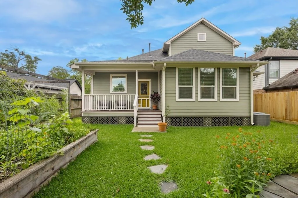 Photo of 3809 Edison Street