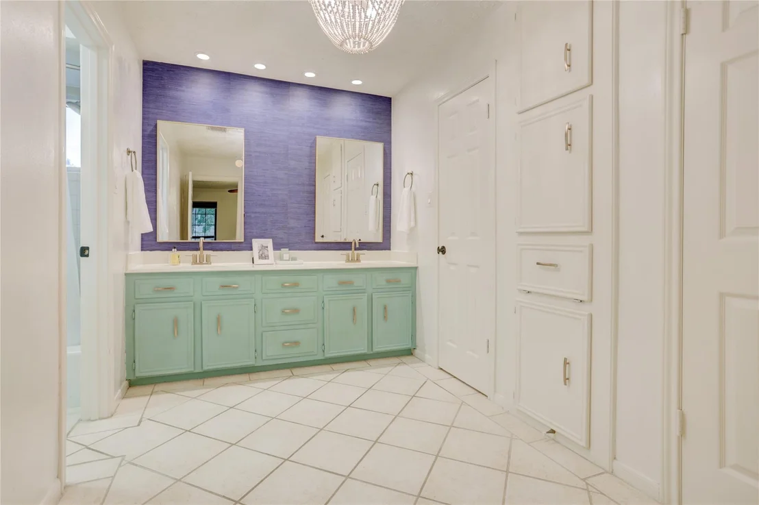 Photo of 602 Windsor Glen Drive