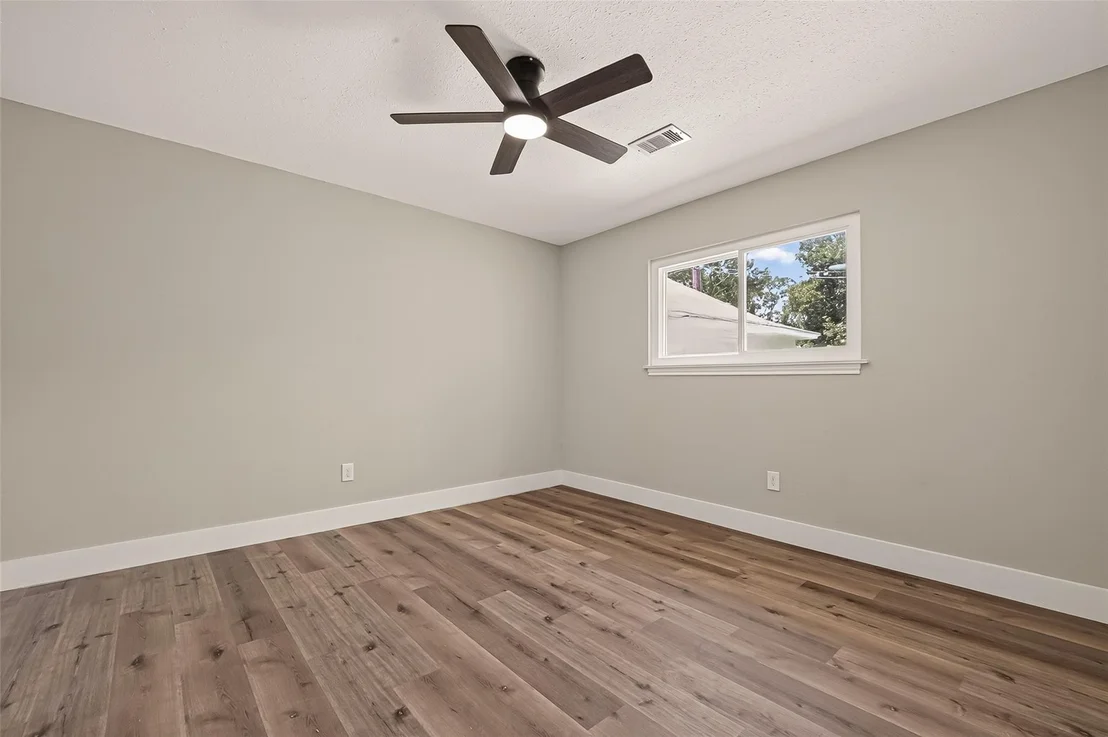 Photo of 3518 Shore Shadows Drive